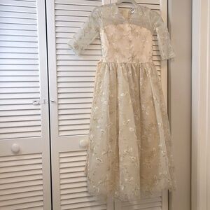 Beautiful gown from Amazon . Worn once for a wedding . Girls